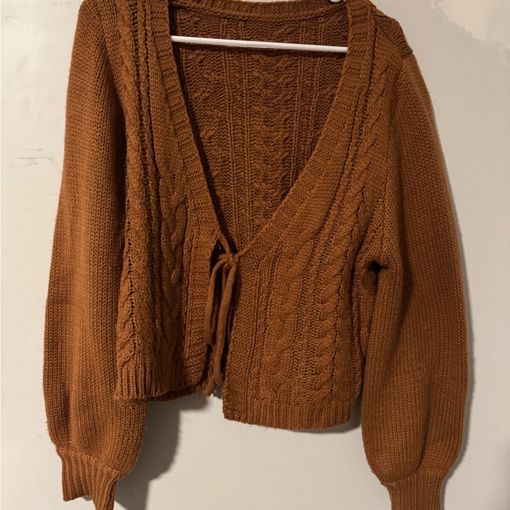 Cozy Cable Knit Cardigan Sweater - Tan